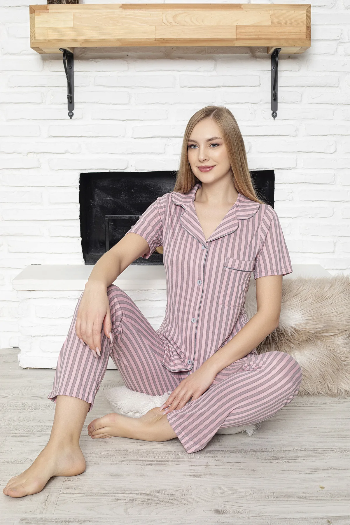 Pembe Çizgili Viskon Pamuklu Biyeli Alt-Üst Pijama Takımı